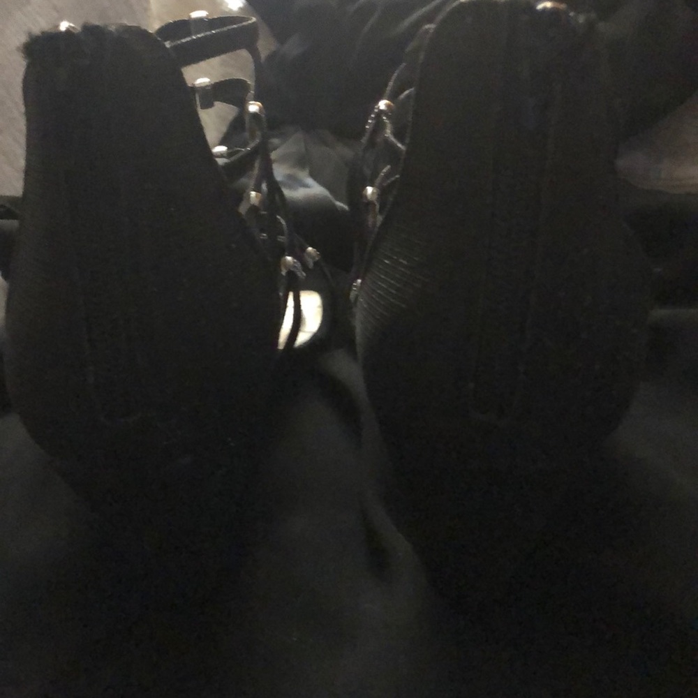 Beautiful black dress shoes size 9 - Picture 6 of 8